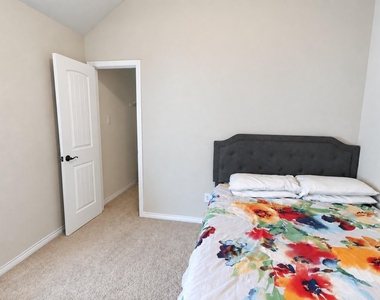 2643 Harlow Lane - Photo Thumbnail 22