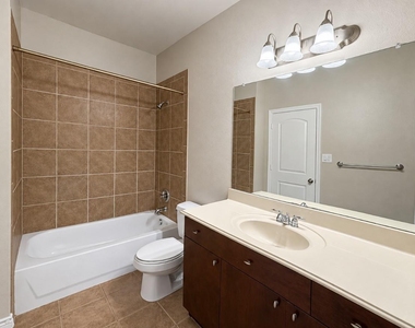 6553 Rutherford Road - Photo Thumbnail 14