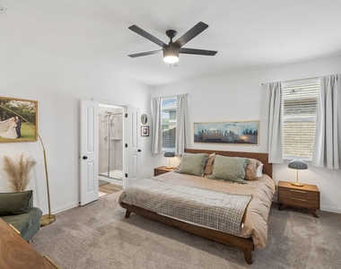 4820 Parrington Drive - Photo Thumbnail 12
