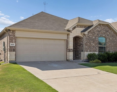 4820 Parrington Drive - Photo Thumbnail 1