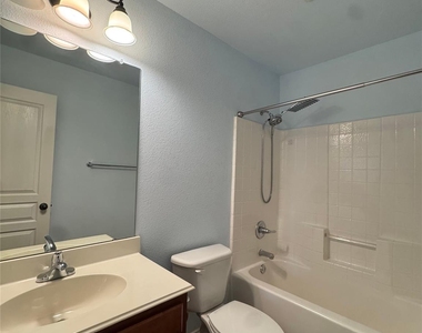 9909 Fressia Lane - Photo Thumbnail 13