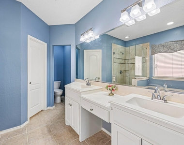 1910 Bentwood Court - Photo Thumbnail 22