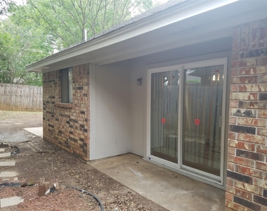 5737 Sterling Green Trail - Photo Thumbnail 12