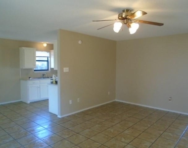 3910 Trinity Lane - Photo Thumbnail 2