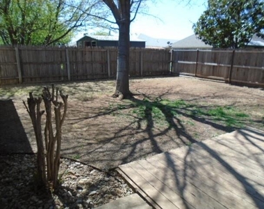3910 Trinity Lane - Photo Thumbnail 11