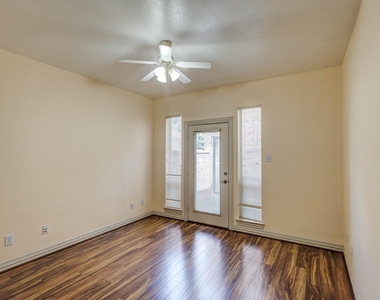 18722 Riverstone Court - Photo Thumbnail 17