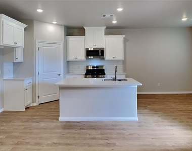 6813 Labelle Drive - Photo Thumbnail 1