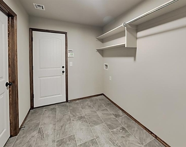 10517 Nw 41st Street - Photo Thumbnail 14