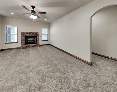 10517 Nw 41st Street - Photo Thumbnail 3
