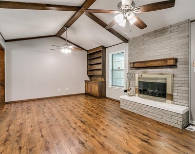 2608 Linden Avenue - Photo Thumbnail 4