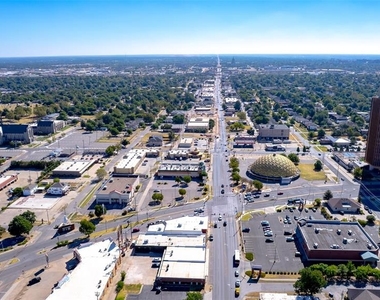 2401 N Classen Boulevard - Photo Thumbnail 26