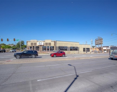 2401 N Classen Boulevard - Photo Thumbnail 24