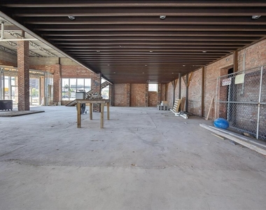 2401 N Classen Boulevard - Photo Thumbnail 9