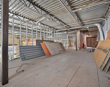 2401 N Classen Boulevard - Photo Thumbnail 16
