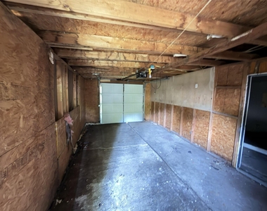 10350 Desdemona Drive - Photo Thumbnail 7