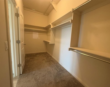 18808 Bajo Drive - Photo Thumbnail 30