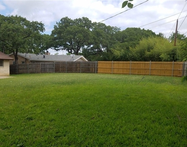2724 Buffalo Drive - Photo Thumbnail 16