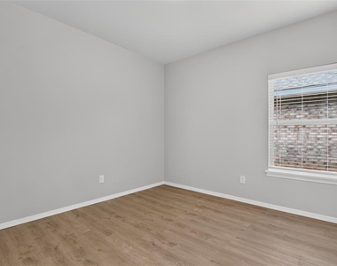 13620 Calli Court - Photo Thumbnail 12