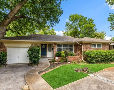 704 Downing Drive - Photo Thumbnail 19