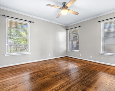 704 Downing Drive - Photo Thumbnail 8