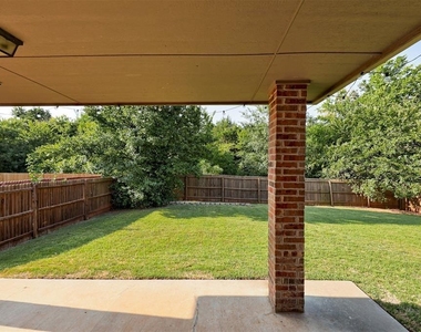 1716 Kamber Terrace - Photo Thumbnail 38