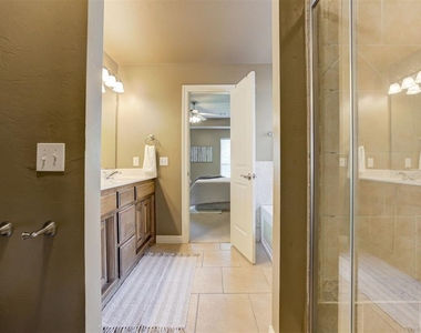 1716 Kamber Terrace - Photo Thumbnail 25