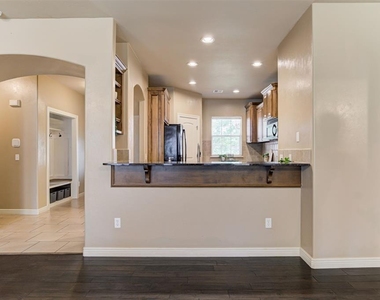 1716 Kamber Terrace - Photo Thumbnail 11