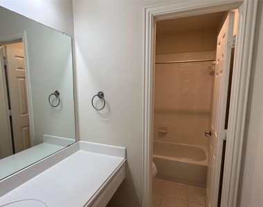 1228 Sandy Shore Road - Photo Thumbnail 14