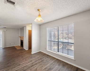 406 E Denton Drive - Photo Thumbnail 12