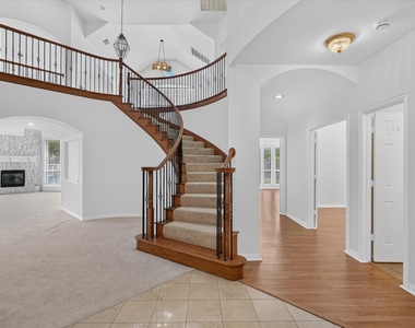 10302 Fairway Vista Drive - Photo Thumbnail 13