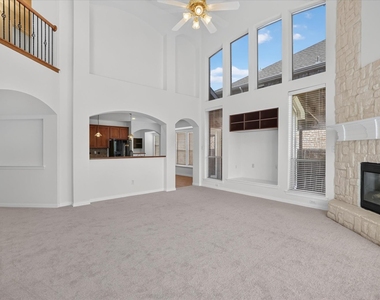 10302 Fairway Vista Drive - Photo Thumbnail 3