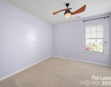 18461 Streamline Court - Photo Thumbnail 16