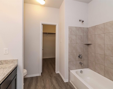 8328 Yaupon Holly Trail - Photo Thumbnail 3