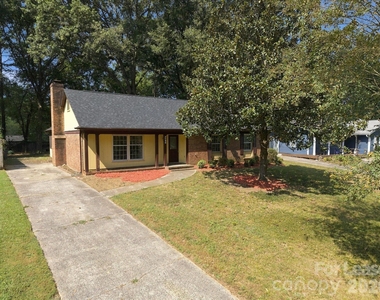 7724 Winterset Drive - Photo Thumbnail 2
