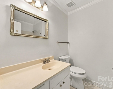 7724 Winterset Drive - Photo Thumbnail 24