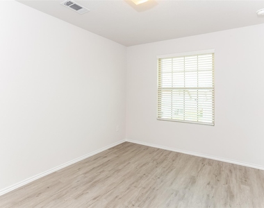 8341 Camellia Tree Court - Photo Thumbnail 7