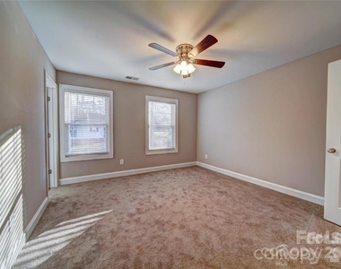 1414 Mason Street - Photo Thumbnail 11