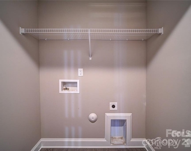 1414 Mason Street - Photo Thumbnail 9