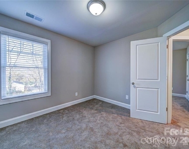 1414 Mason Street - Photo Thumbnail 18