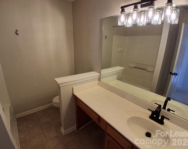 5721 Prescott Court - Photo Thumbnail 11