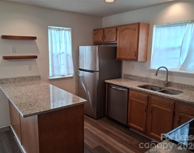 5721 Prescott Court - Photo Thumbnail 3