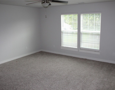 810 Dover - Photo Thumbnail 14