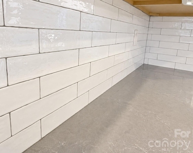 12222 Royal Castle Court - Photo Thumbnail 3