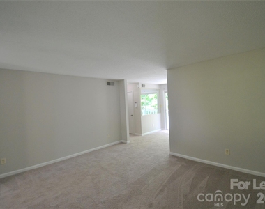 2013 Stoney Point Lane - Photo Thumbnail 4