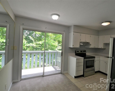 2013 Stoney Point Lane - Photo Thumbnail 6