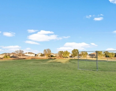 8348 Yaupon Holly Trail - Photo Thumbnail 16