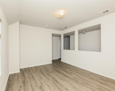 8305 Camellia Tree Court - Photo Thumbnail 7