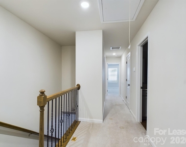 15611 Country House Street - Photo Thumbnail 12