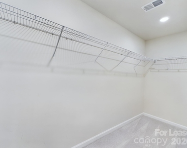 15611 Country House Street - Photo Thumbnail 18