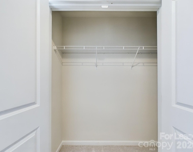 15611 Country House Street - Photo Thumbnail 23
